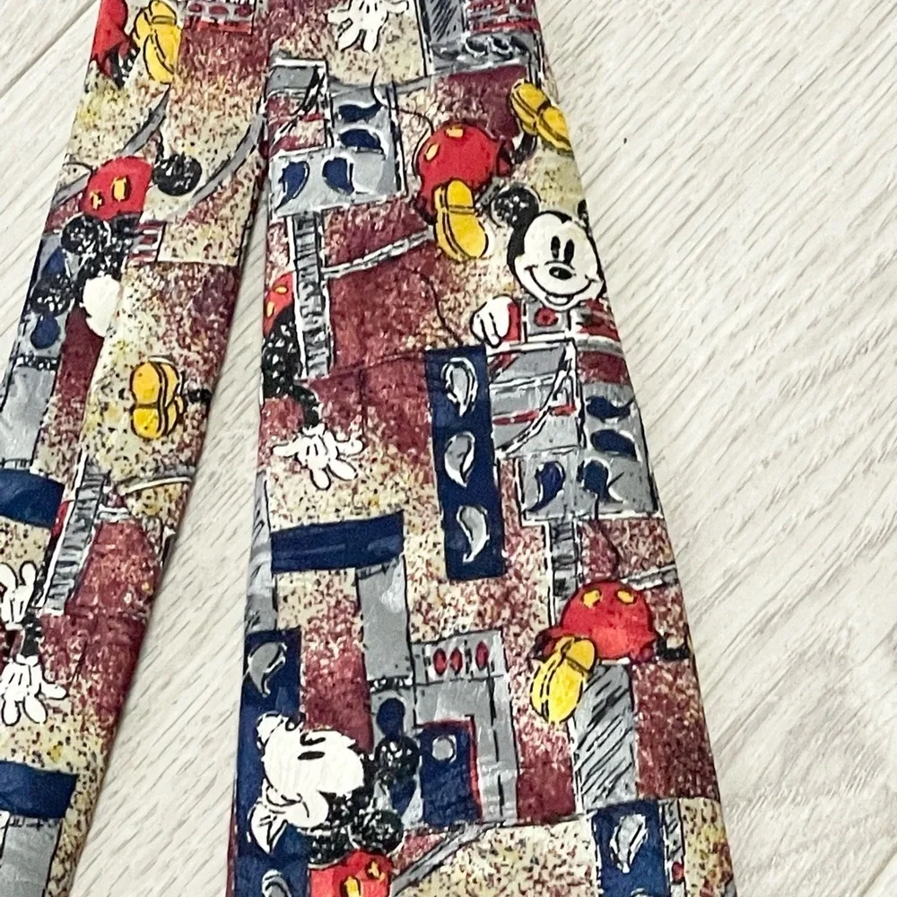 Mickey Mouse Disney‎ Vintage Character Necktie